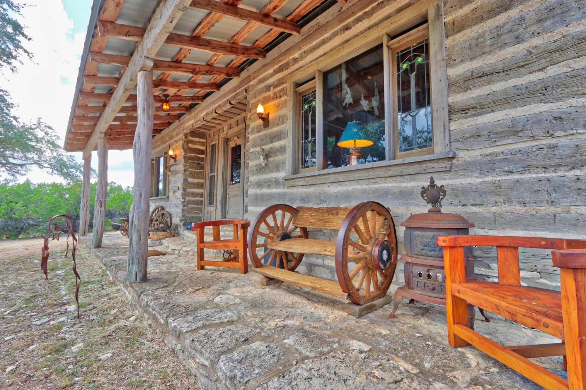 Log Cabin At Old Glory Ranch Уимбърли Екстериор снимка