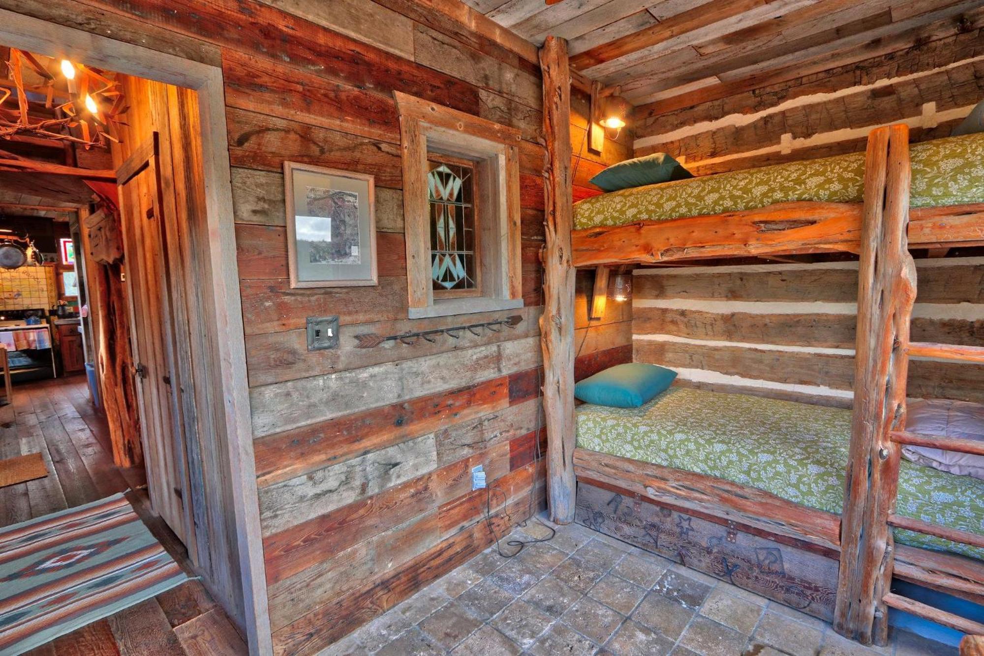 Log Cabin At Old Glory Ranch Уимбърли Екстериор снимка